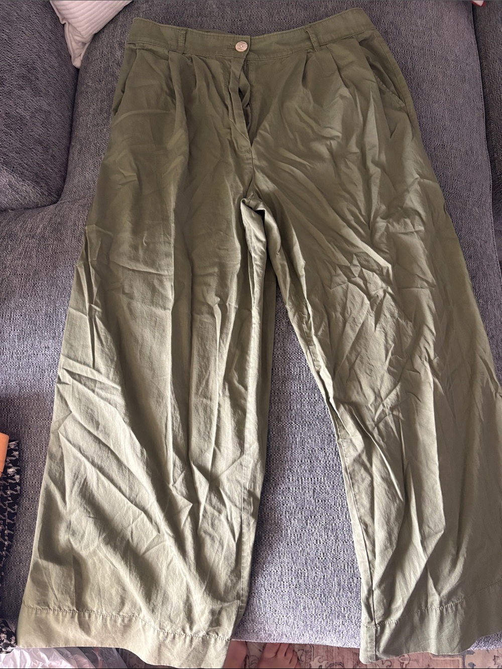 Men's Olive Green Wide Leg Pants